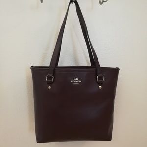 Coach Tote / Purse
